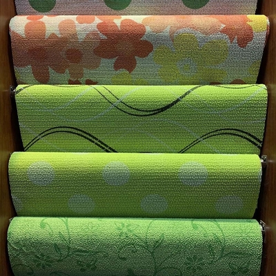 Le tissu en caoutchouc du néoprène couvre la mousse réutilisée de PVC de Mat Carpet de Tableau